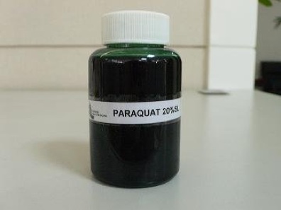 https://www.eolopress.it/index/wp-content/uploads/2012/07/Paraquat_agrochemical_products_packing_bottle.jpg