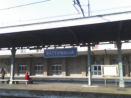 https://www.eolopress.it/index/wp-content/uploads/2012/11/Battipaglia_stazione.jpeg