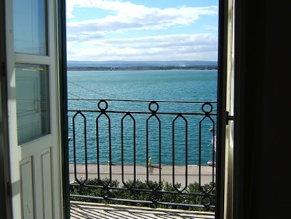 https://www.eolopress.it/index/wp-content/uploads/2013/07/Balcone_vista_mare.jpg