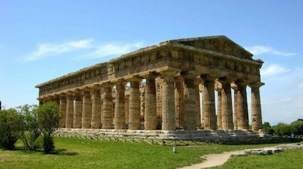 https://www.eolopress.it/index/wp-content/uploads/2013/07/Paestum_tempio_Nettuno.jpeg