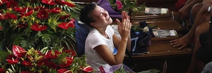 https://www.eolopress.it/index/wp-content/uploads/2013/08/Irpinia_tragedia_funerale_disperazione_parenti.jpg